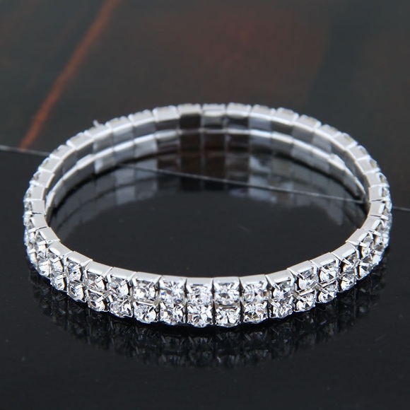 Jewelry - Beautiful Rhinestone two row bracelet sparkles new